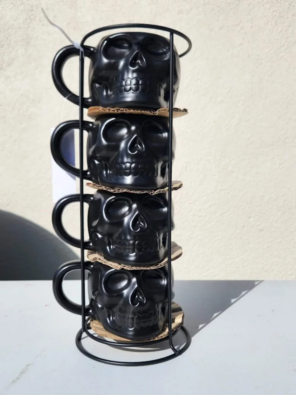 NEW Skull Mug Set of 4 Stackable Mugs Dia De Los Muertos Skulls Halloween Stonew